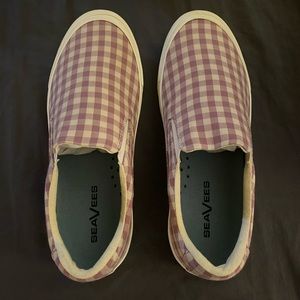 SeaVees Hawthorne Slip On in Violet